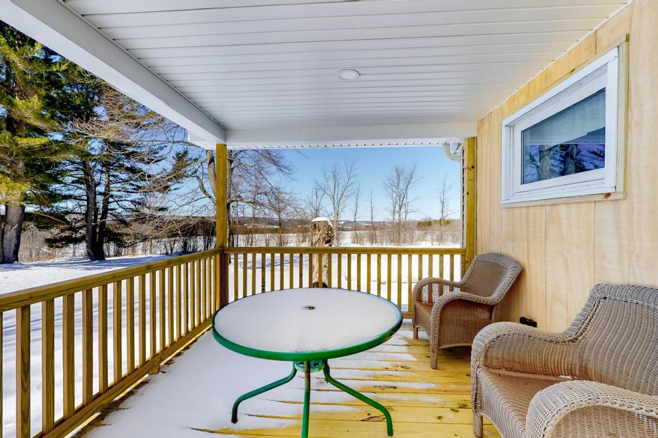 فيلا Finger Lakes Stunner Dundee المظهر الخارجي الصورة